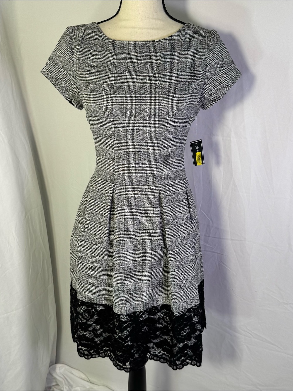 Jessica Howard Tweed Dress 6P NWT Lace Hem Work Office Classic